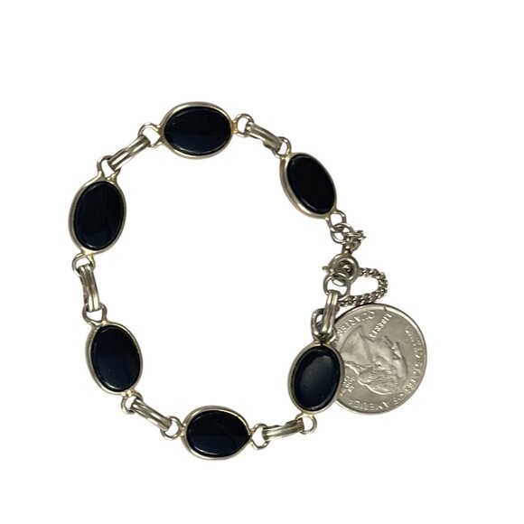 Elegant Gold & Black Onyx Oval Link Bracelet With Safety Chain - Picture 6 of 8